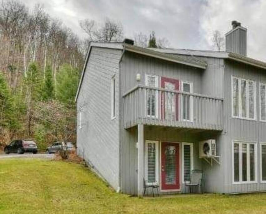 The Sunny Pastry Apartamento Mont-Tremblant Exterior foto